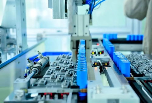 車(chē)企與電池廠 網(wǎng)絡(luò)科技研發(fā)驅(qū)動(dòng)下的新價(jià)值鏈重構(gòu)